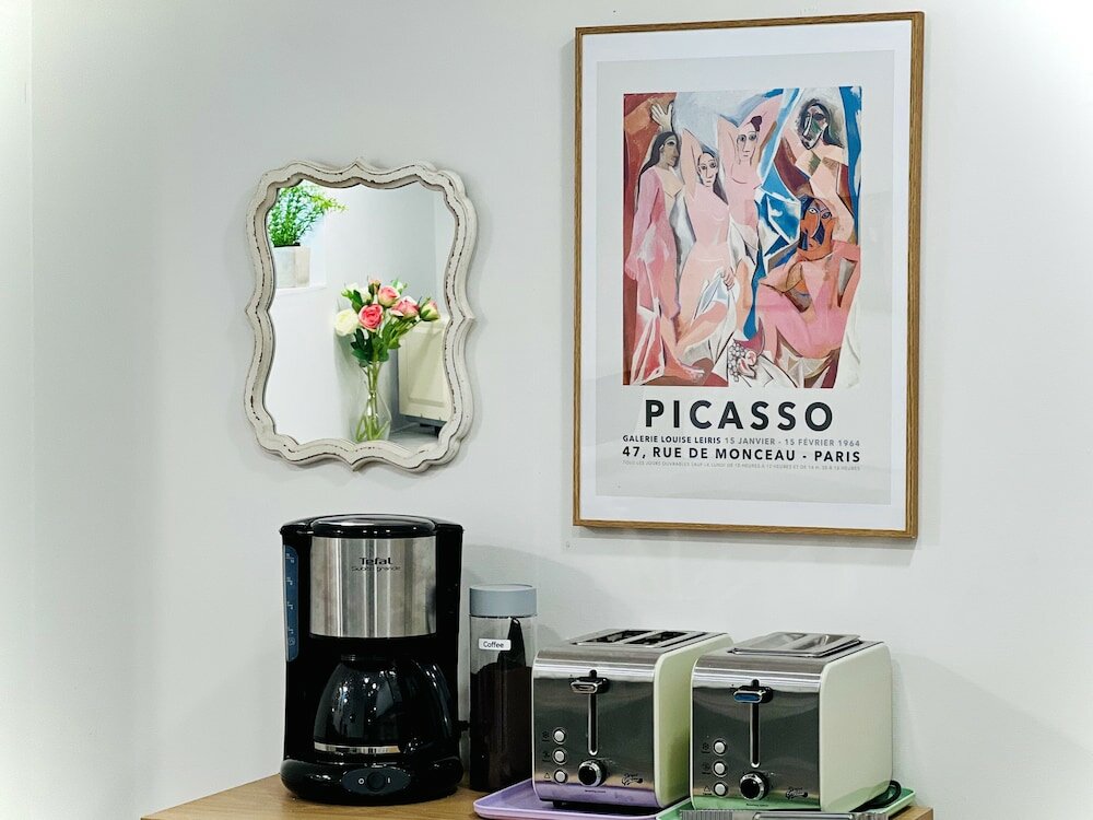 Фото Philstay Myeongdong Central Hotel