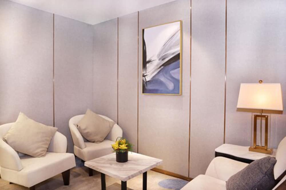 Фото Jianguo Hotel Guangzhou