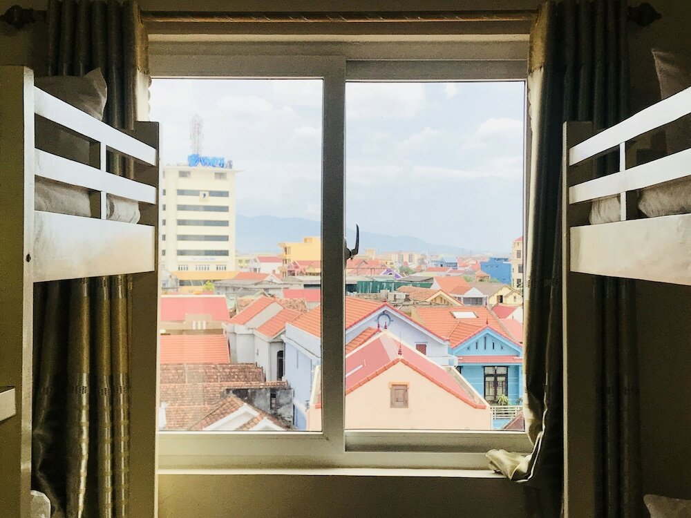 Фото Nam Long Hotel