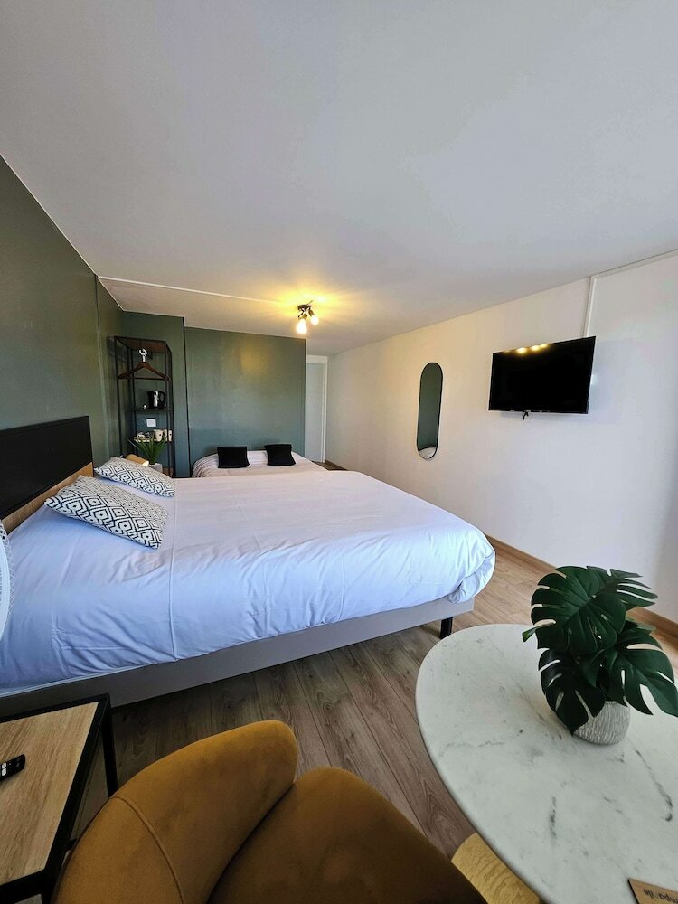 Фото Campanile Chartres