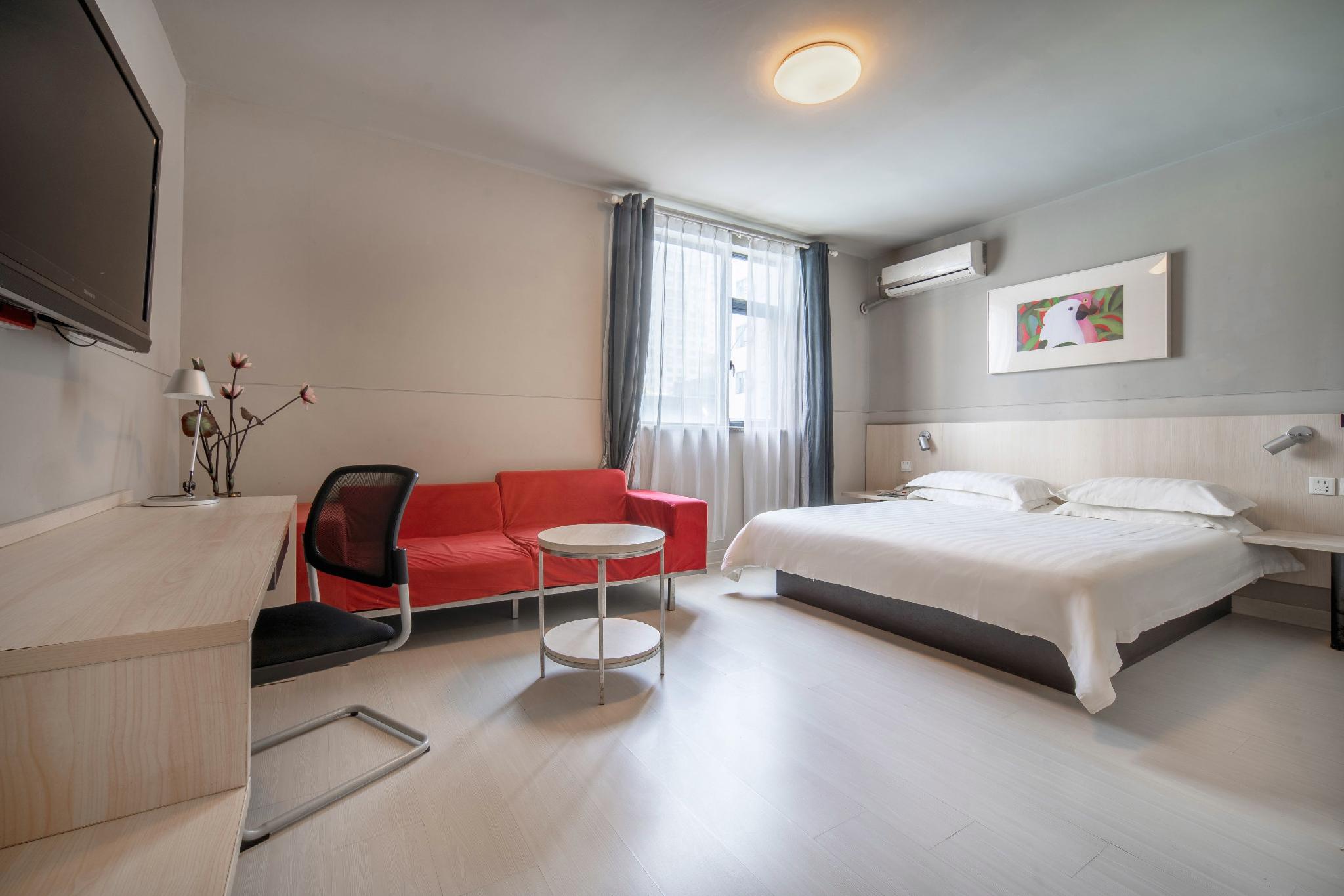 Фото Jinjiang Inn Guiyang Wenchang Pavilion