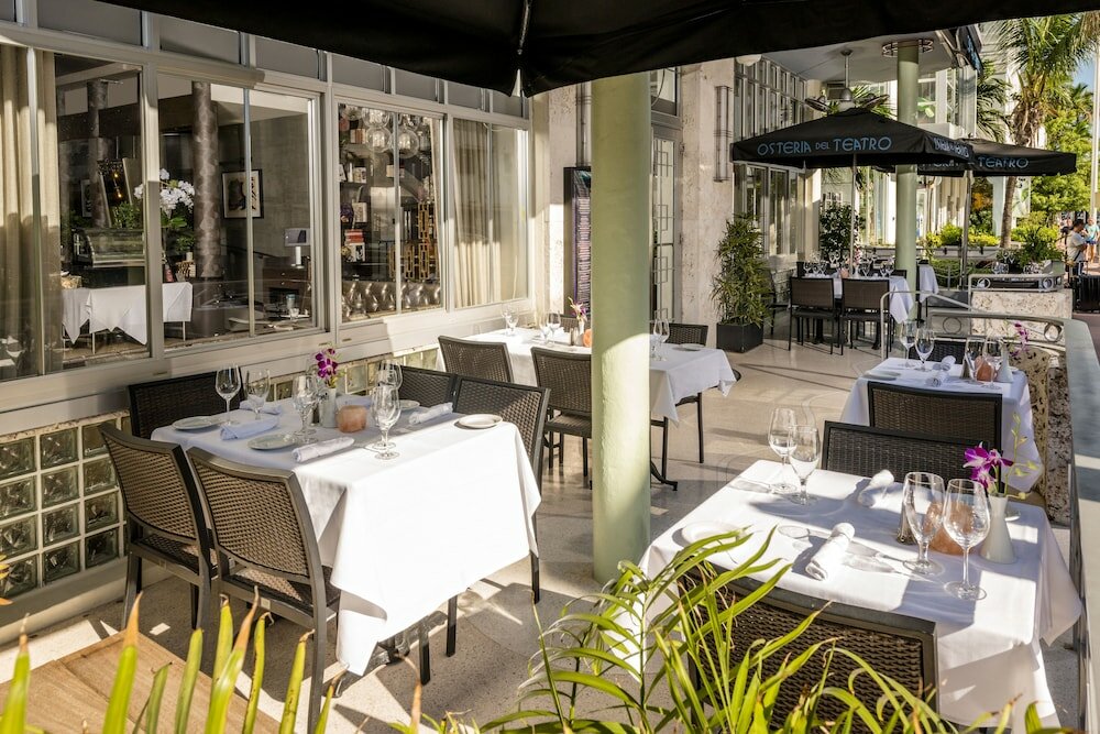 Фото The Marlin Hotel