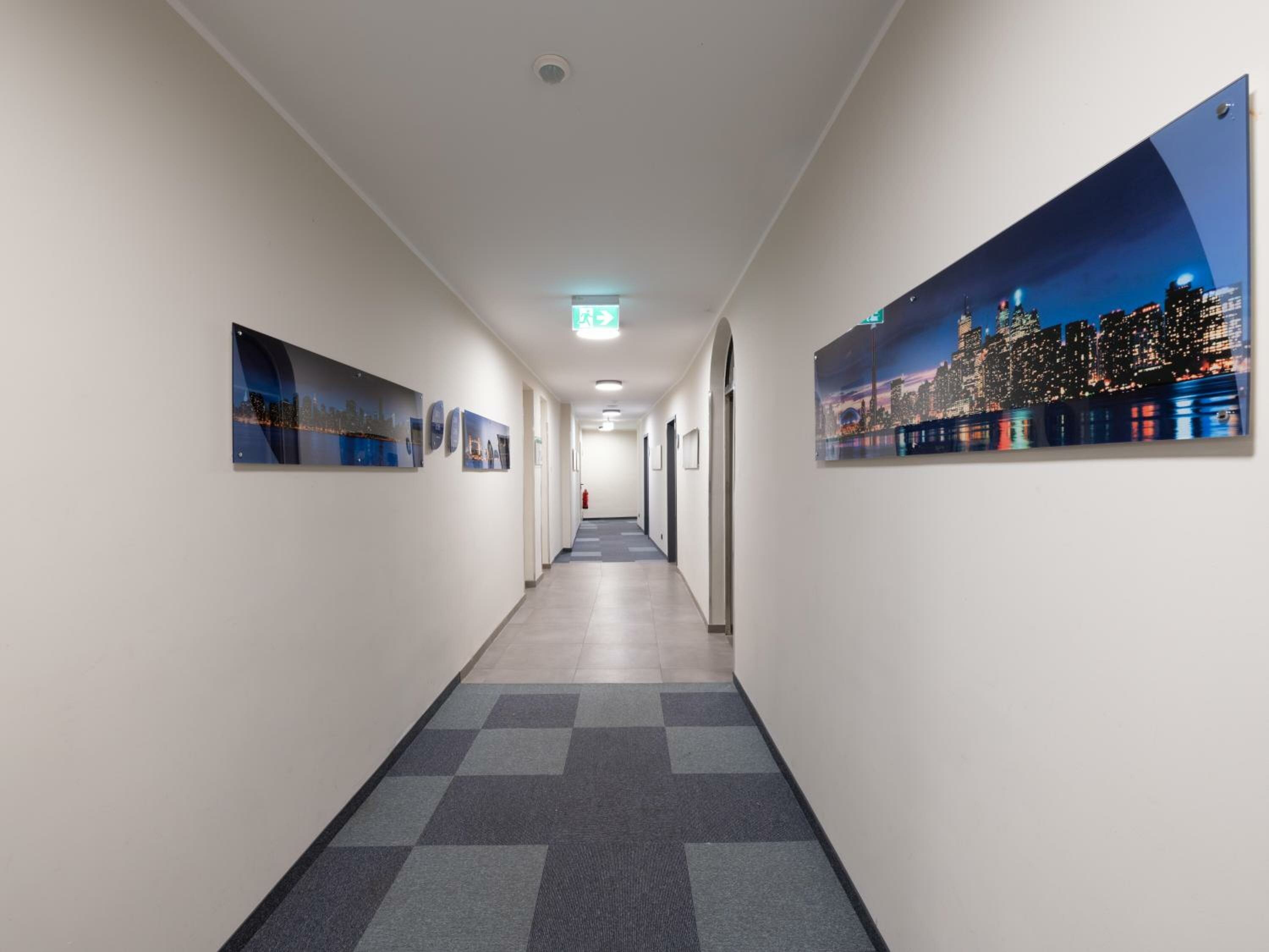 Фото Smart Stay Hotel Station