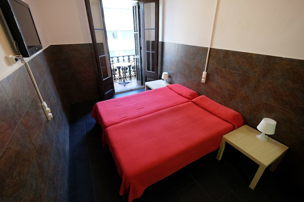 Фото Lenin Hostel Barcelona