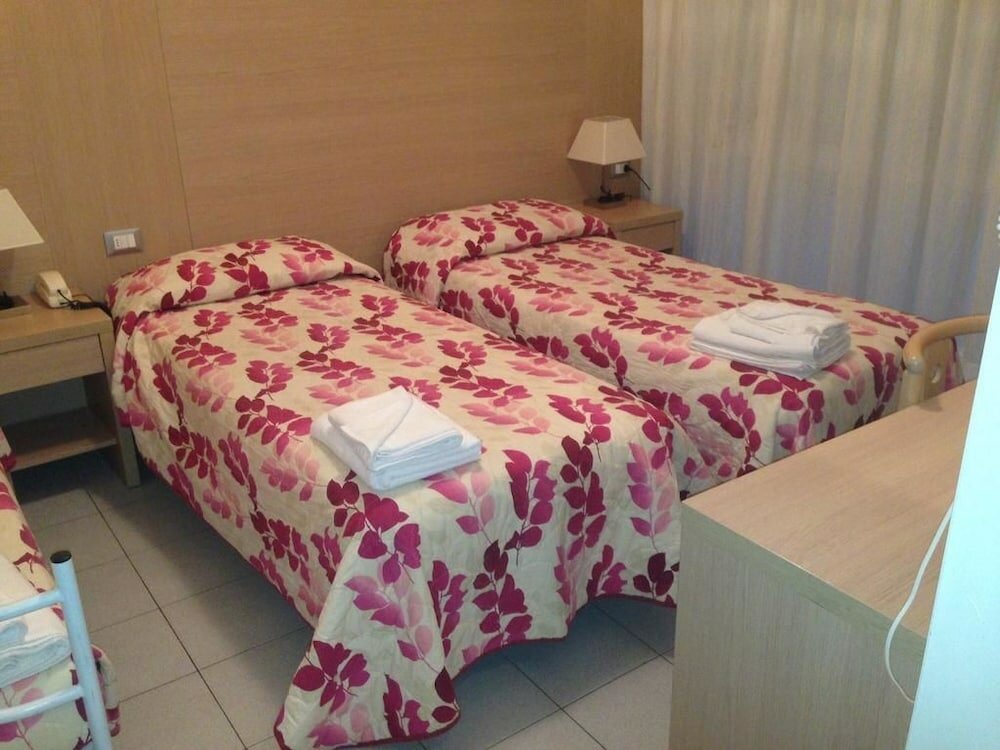Фото Hotel Aron