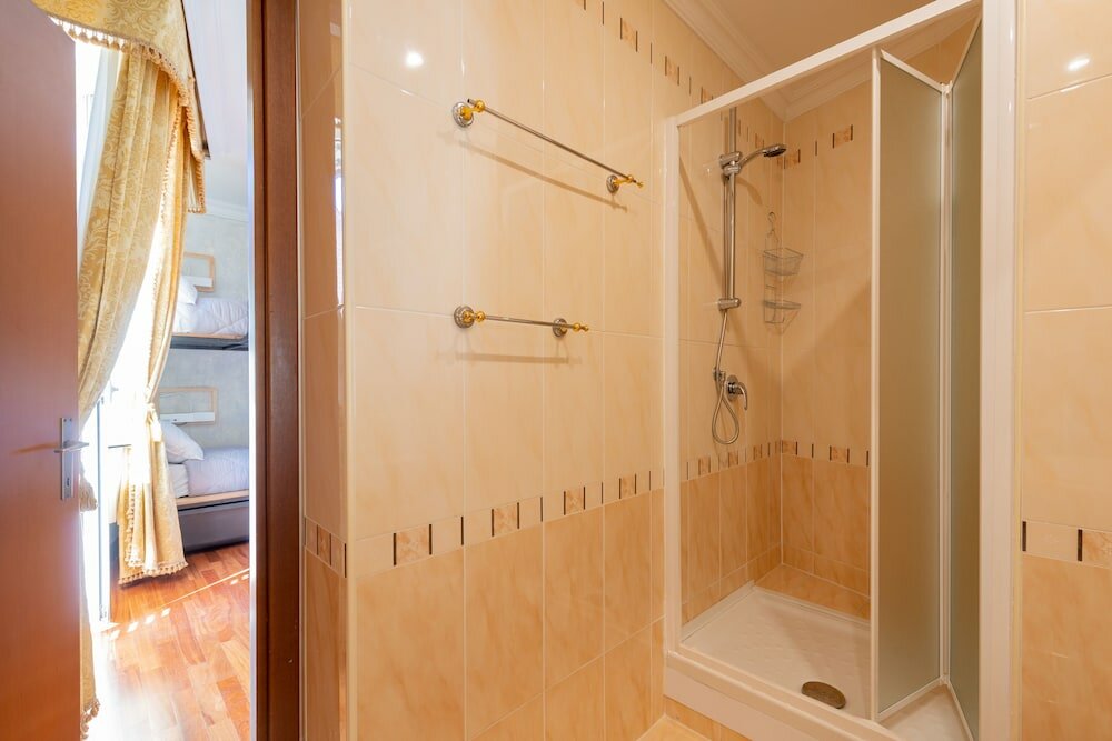 Фото Ostello Bello Rome Colosseum