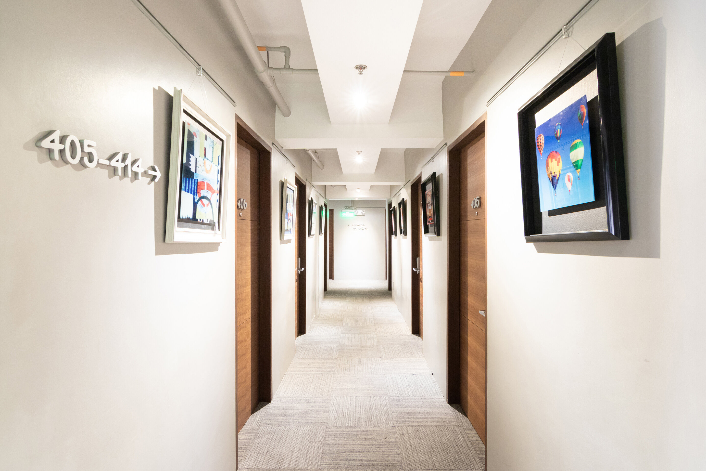 Фото Oyo 146 Solace Hotel