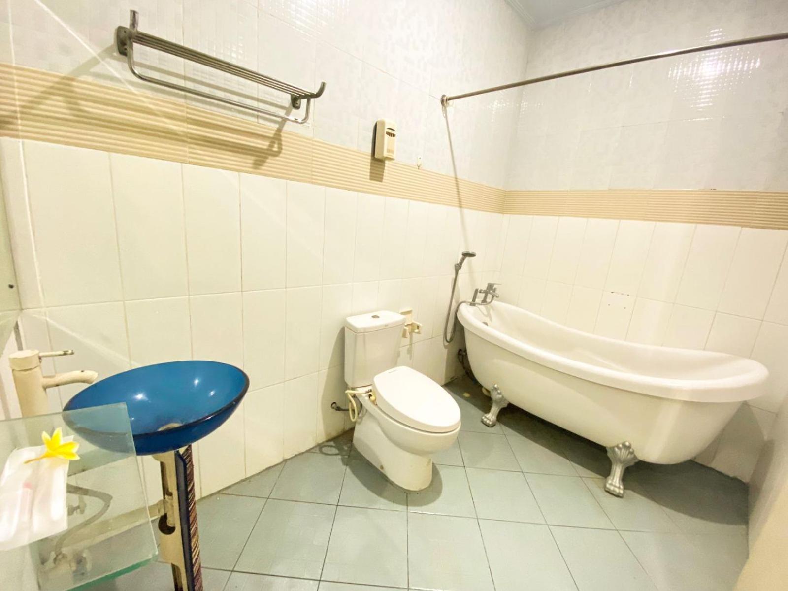 Фото Dedy Beach Inn