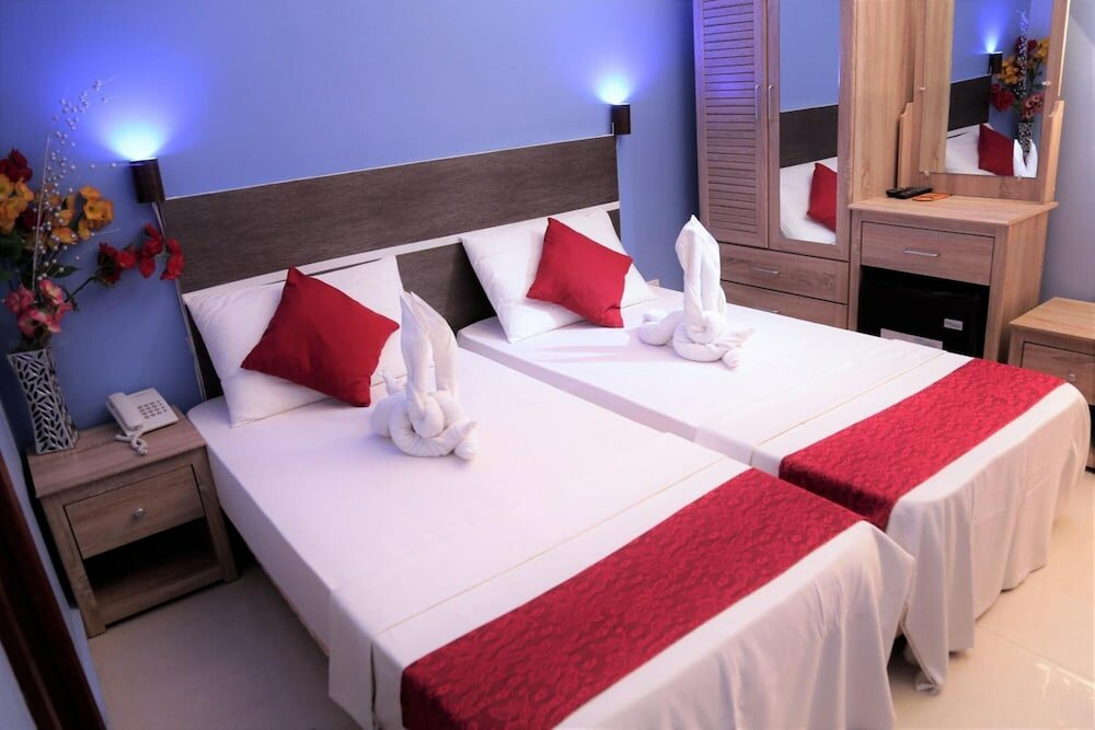 Фото Hotel Elite Inn