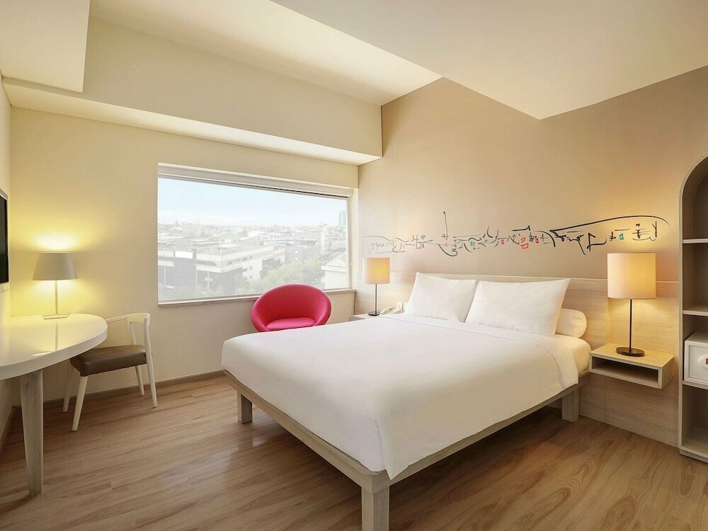 Hotel Ibis Styles Jakarta Gajah Mada Hotel, Jakarta, photo
