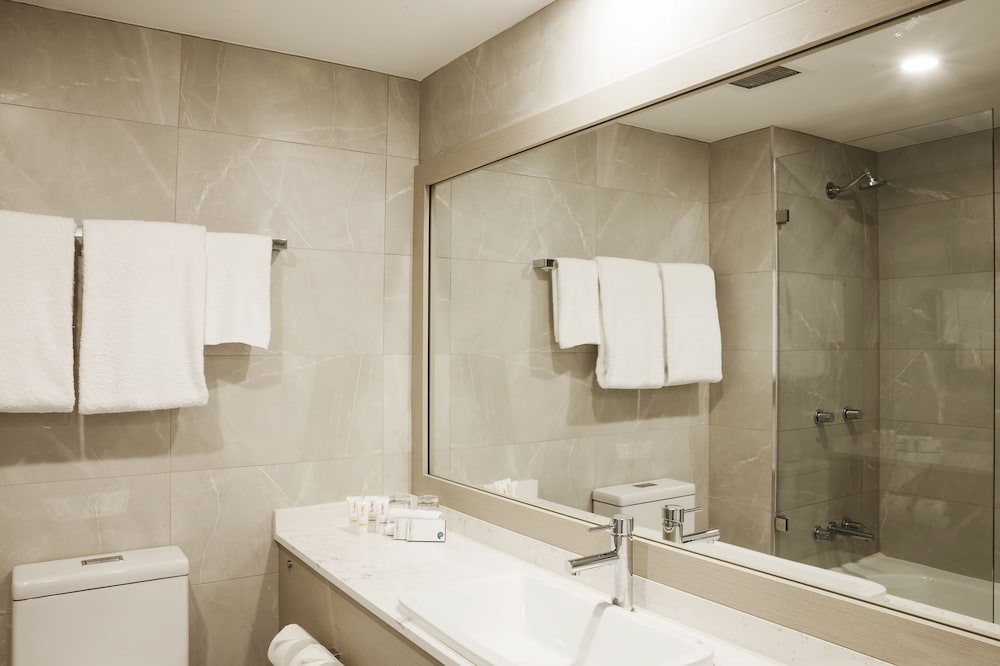 Фото Metro Aspire Hotel Sydney