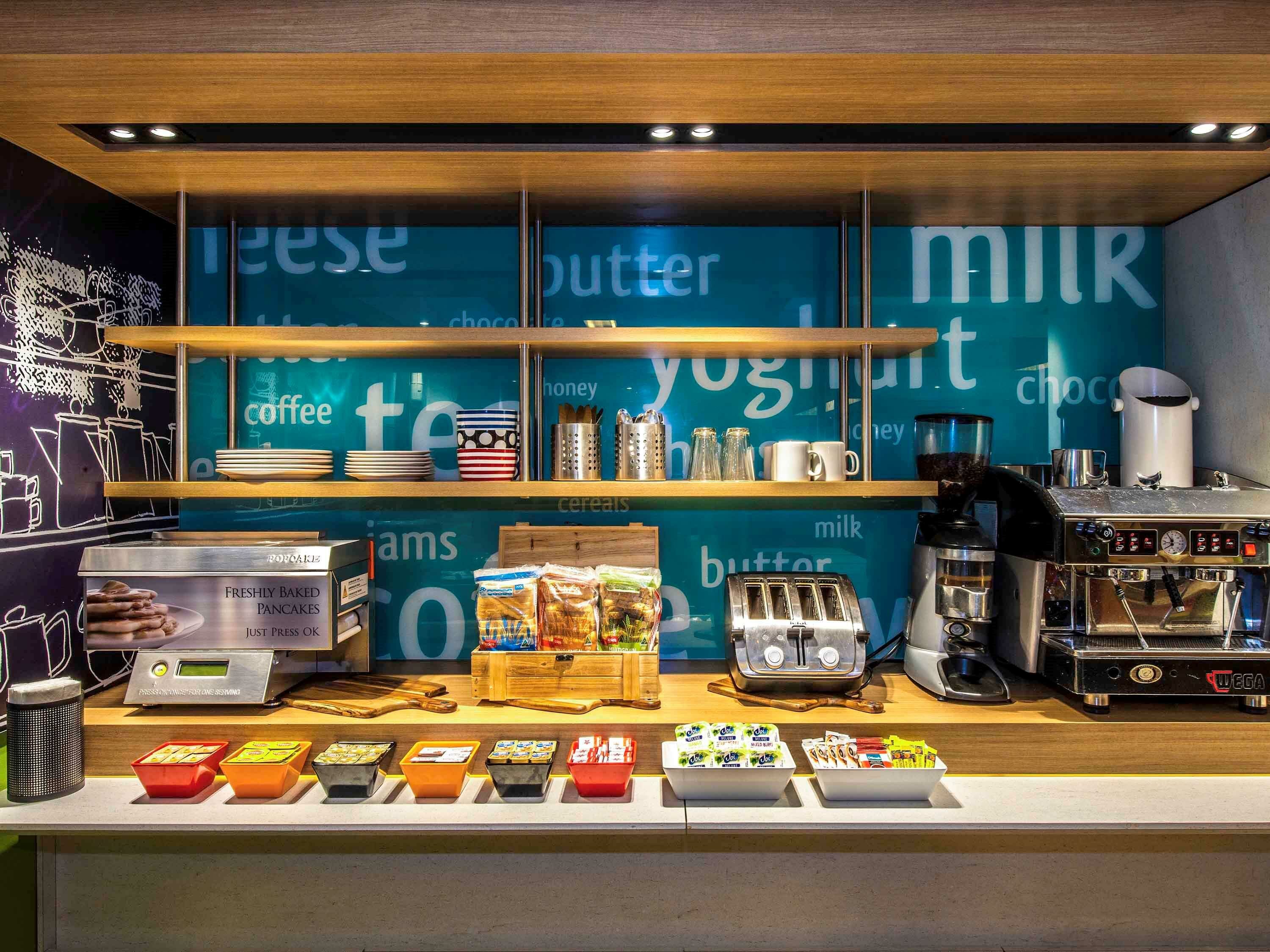 Фото Ibis budget Enfield