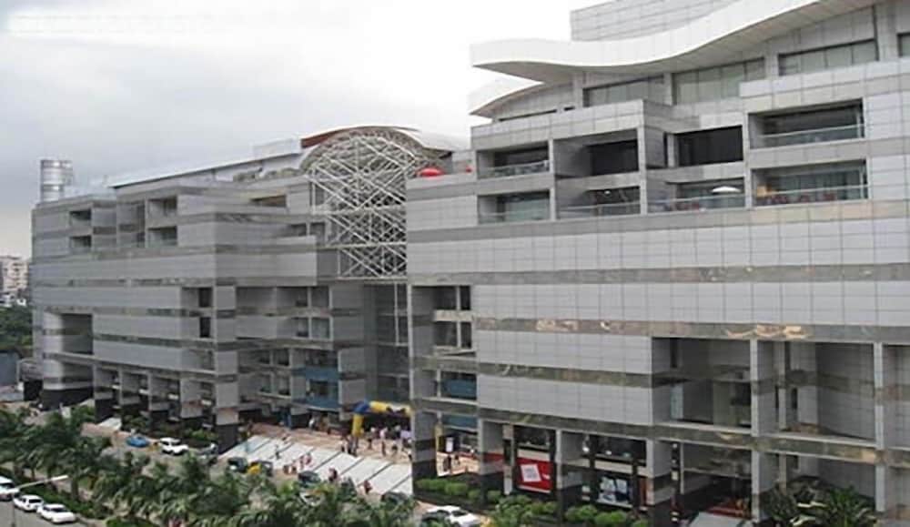 Фото White Palace Hotel