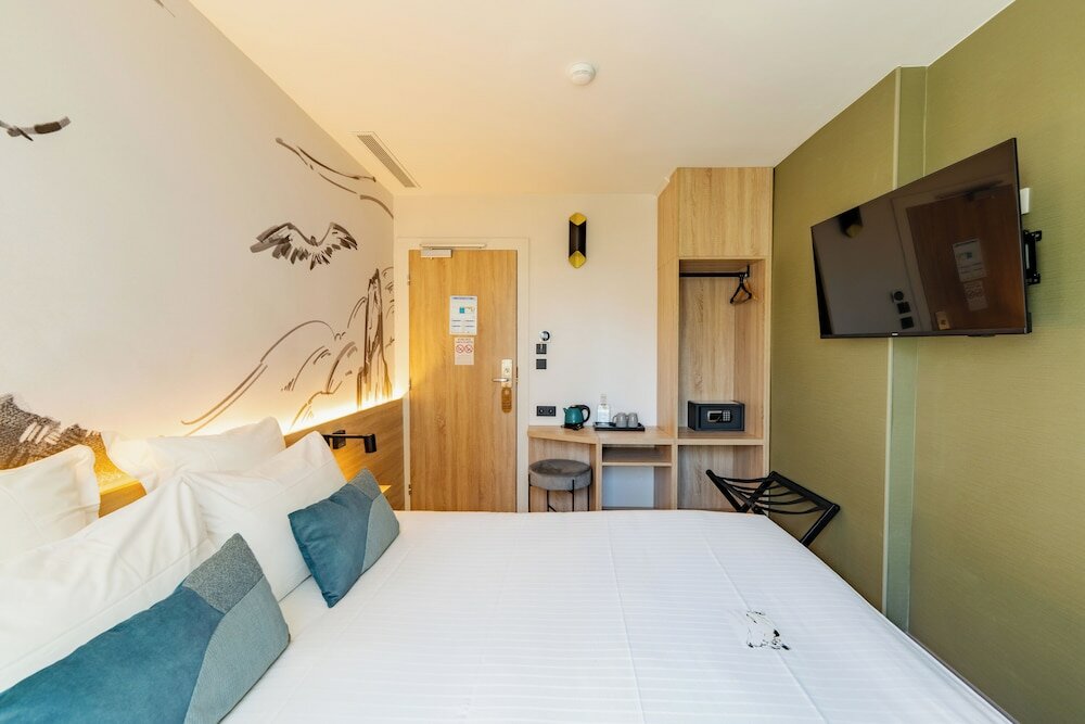 Фото Green Park Hotel Paris