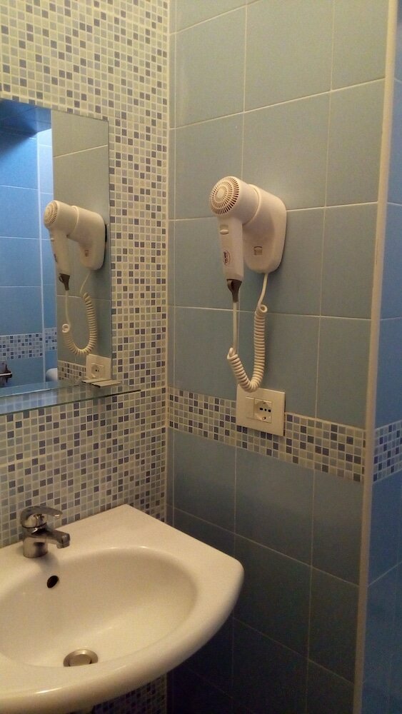 Фото Hotel Scarlet