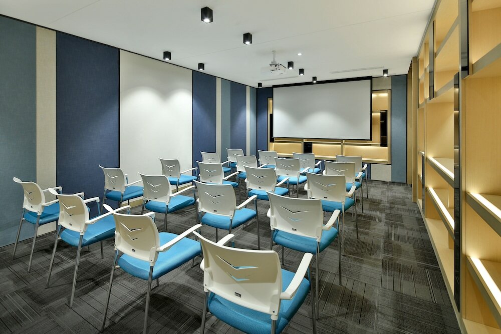 Фото Holiday Inn Express Chengdu Wenjiang Hotspring, an Ihg Hotel