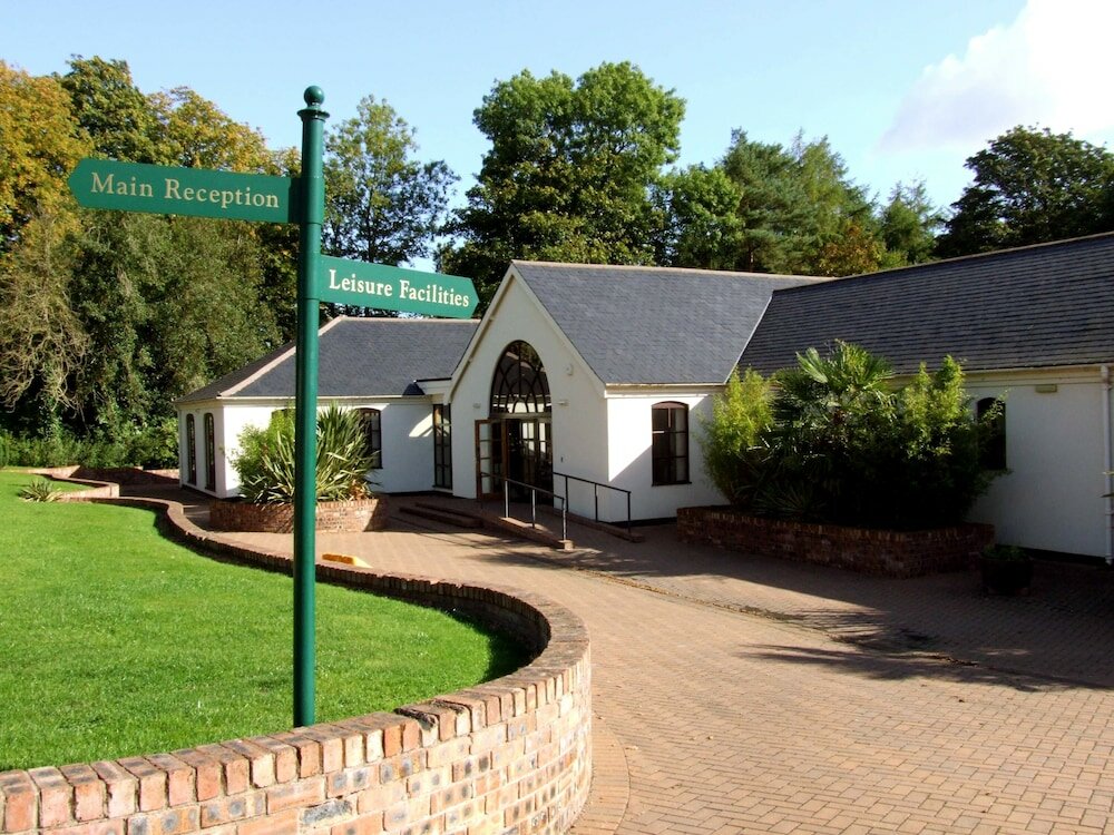 Фото Haughton Hall