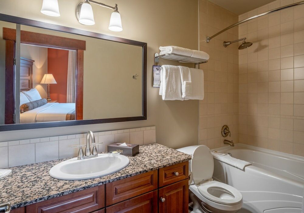 Фото Blackstone Mountain Lodge by Clique