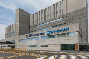 Гостиница Wyndham Costa Del Sol Lima Airport
