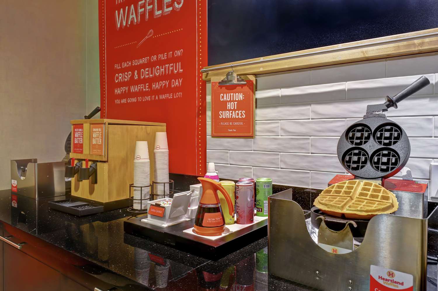 Фото Hampton Inn by Hilton Toronto Airport Corporate Centre