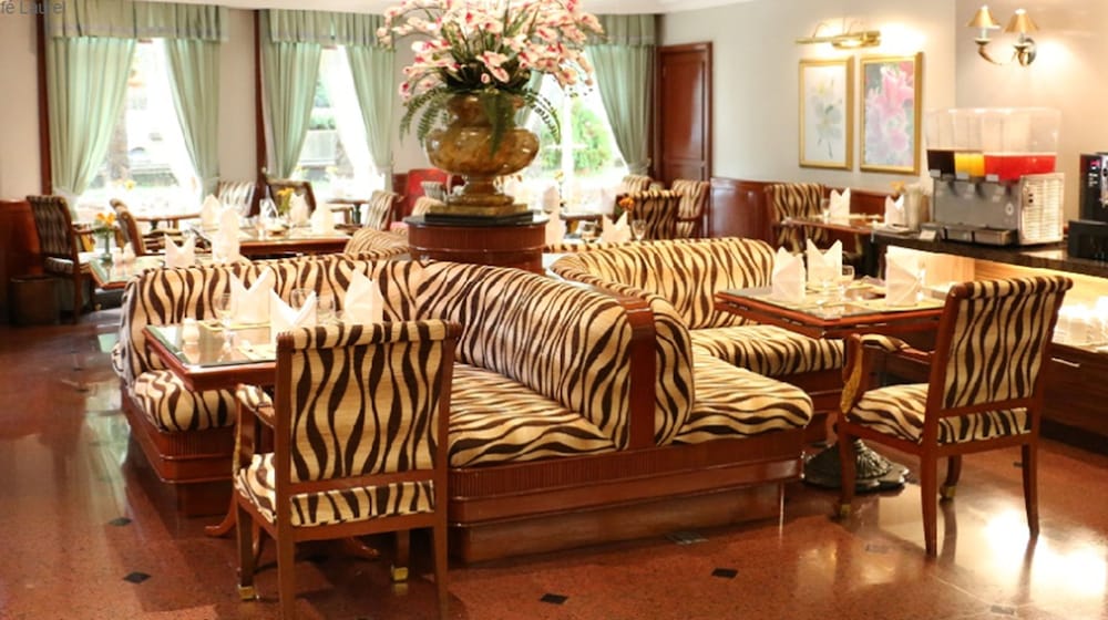 Фото Evergreen Laurel Hotel Sathorn Bangkok