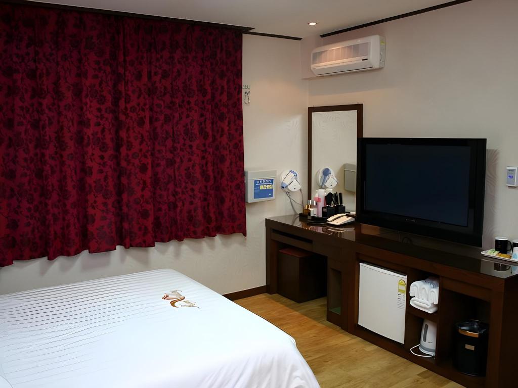 Фото High Valley Hotel