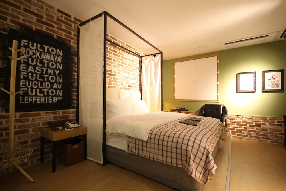 Фото 25 Hours Hotel