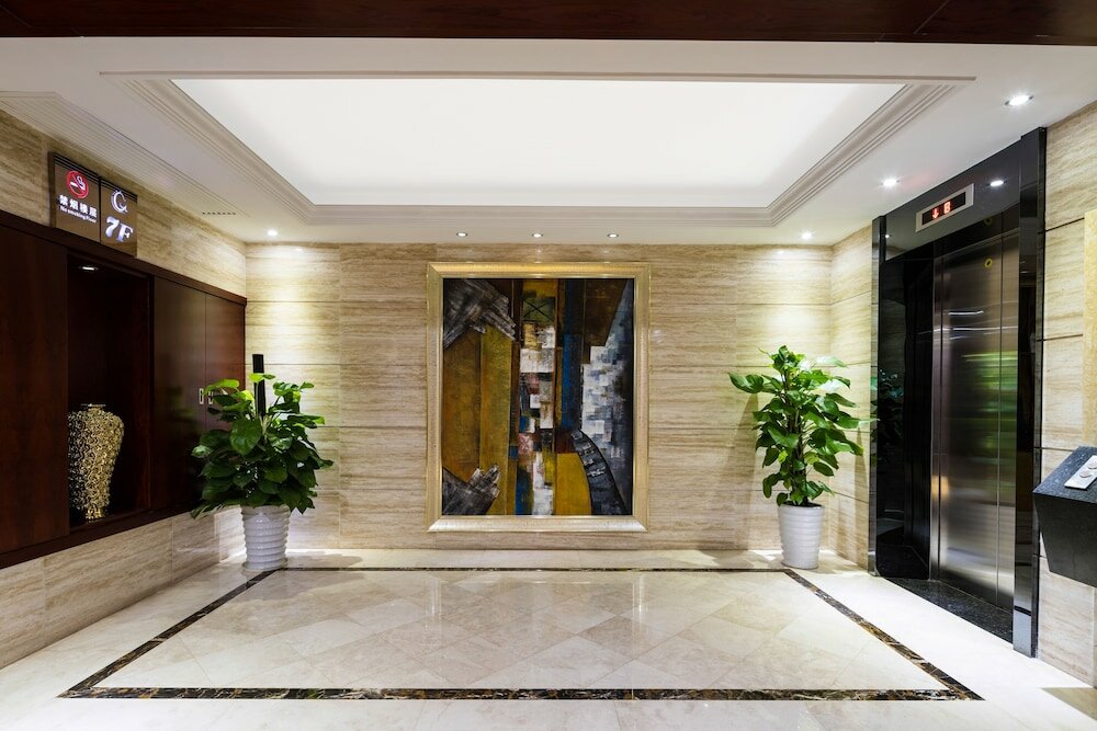 Фото Guangzhou Gorgeous Hotel