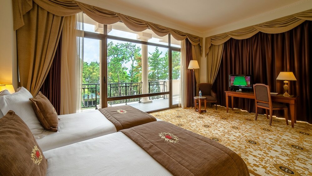 Фото Georgia Palace Hotel & SPA