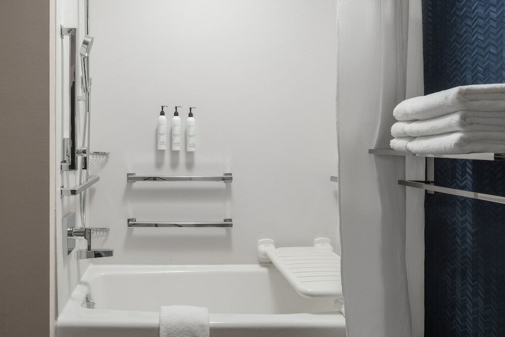 Фото Fairfield Inn & Suites by Marriott Lexington Georgetown