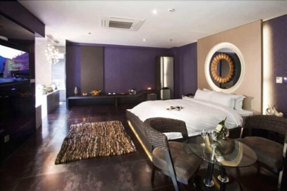 Фото Qingdao Hengbo Hotel