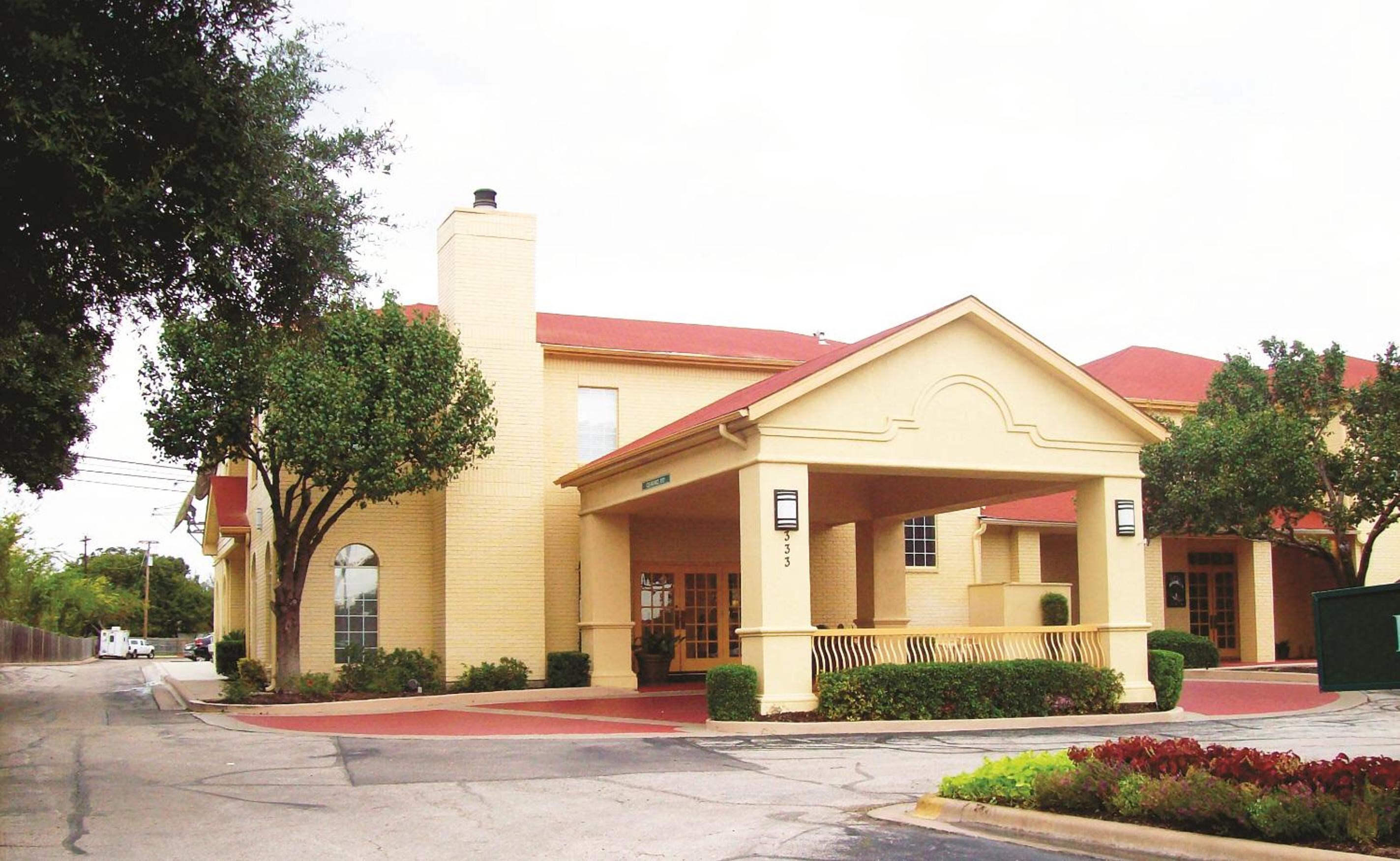 Фото Days Inn by Wyndham Georgetown