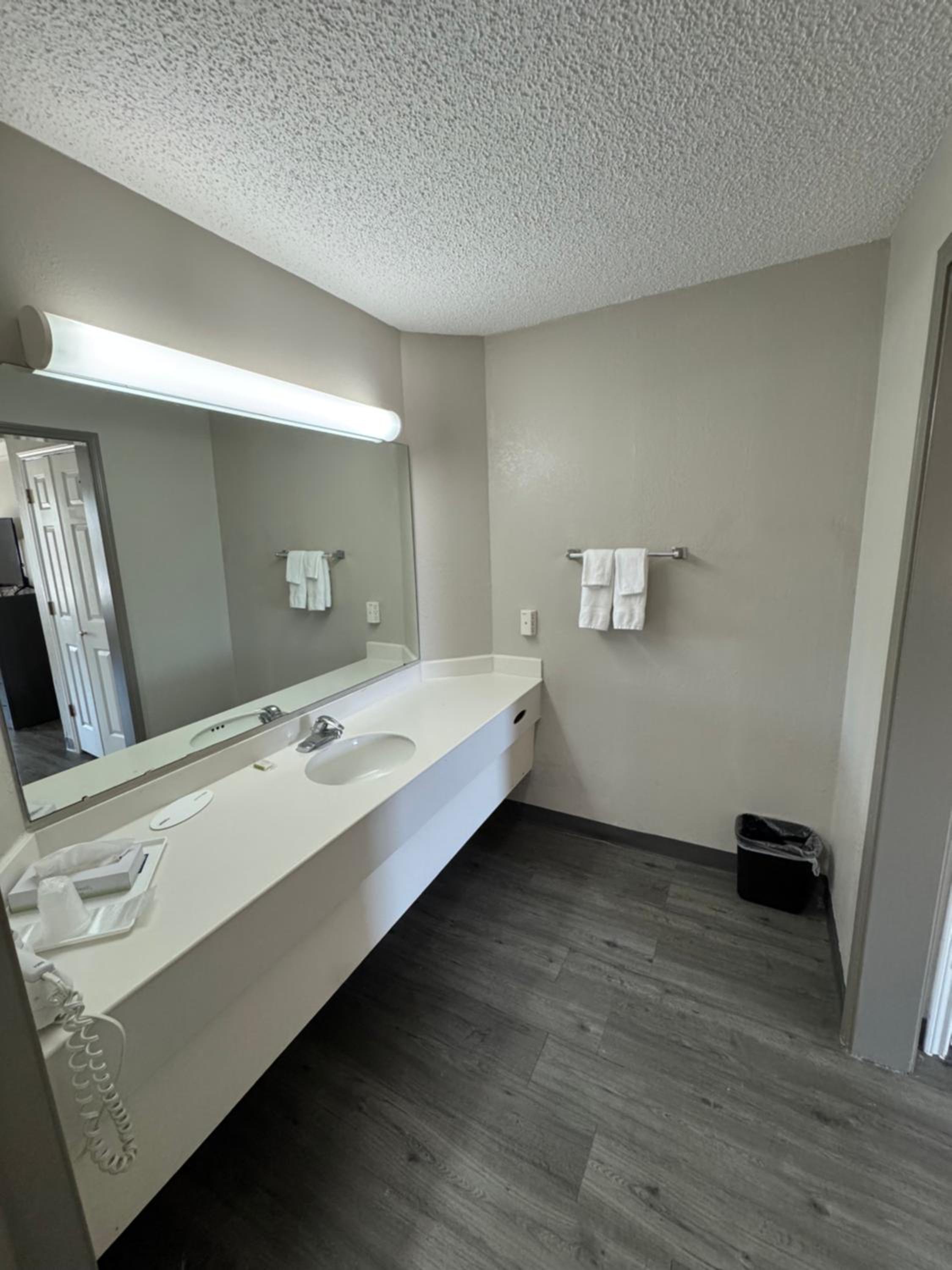 Фото Days Inn by Wyndham Georgetown