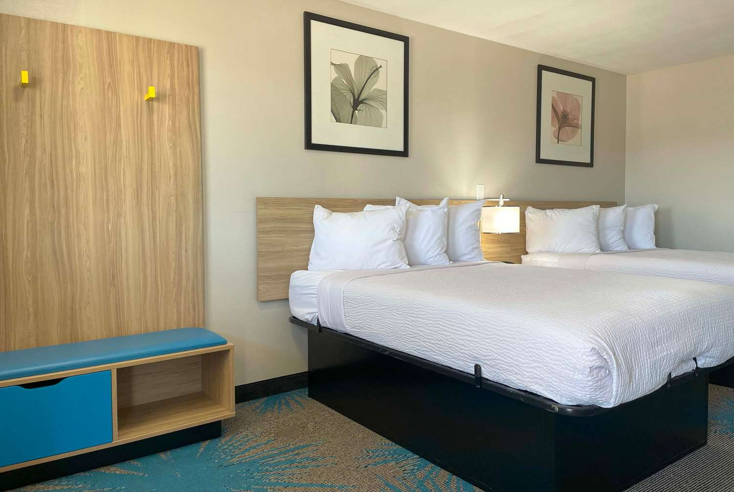 Фото Days Inn by Wyndham Temple