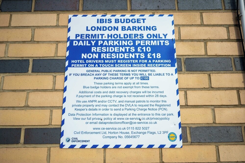 Фото Ibis London Barking