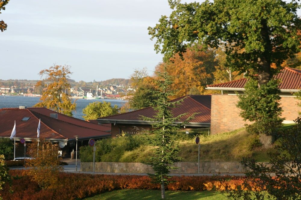 Фото Hotel Christiansminde