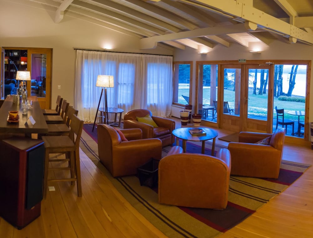 Фото La Escondida Casa de Huespedes & SPA