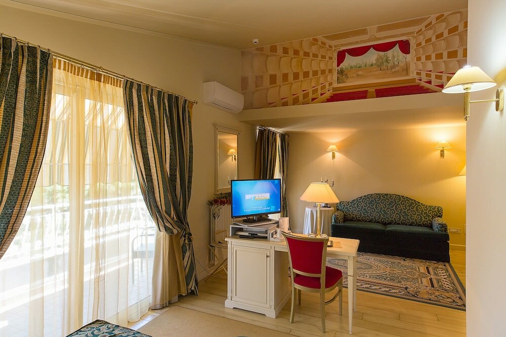 Фото Hotel Serenella