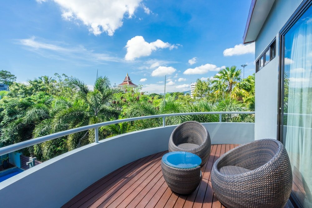 Фото Baan Suwantawe Hotel Apartment