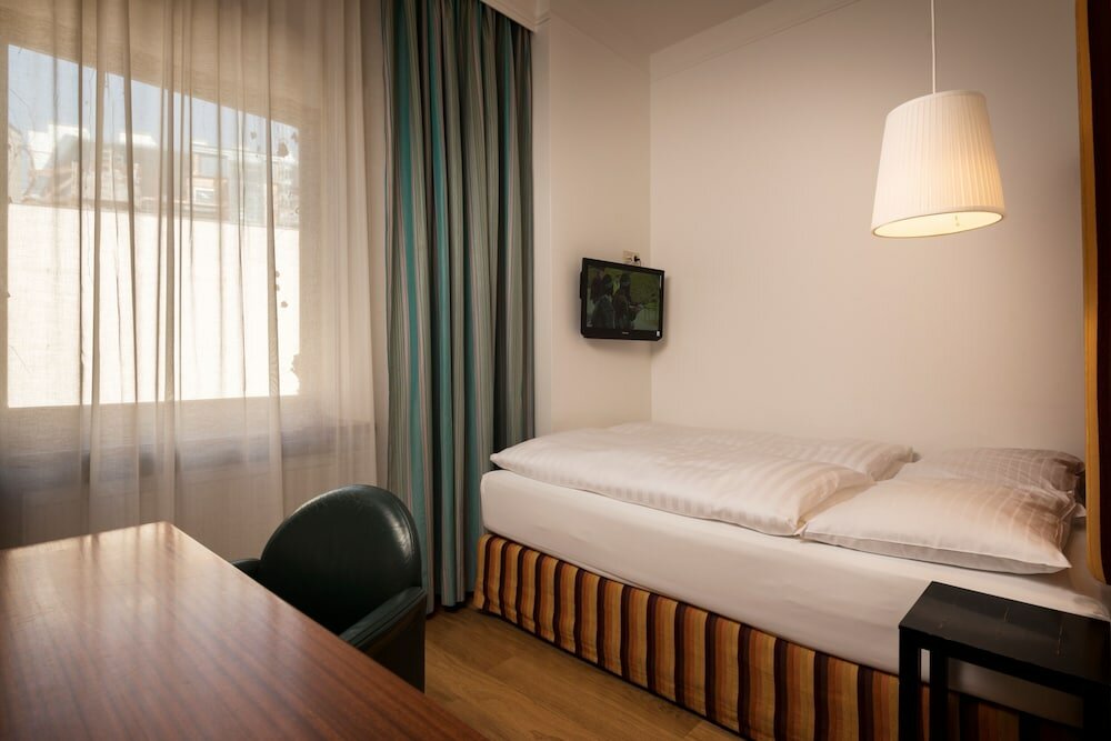 Фото Hotel Kunsthof