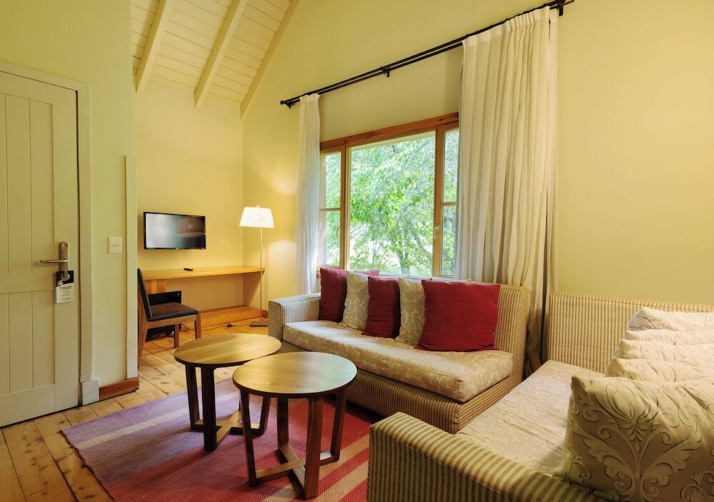 Фото La Escondida Casa de Huespedes & SPA