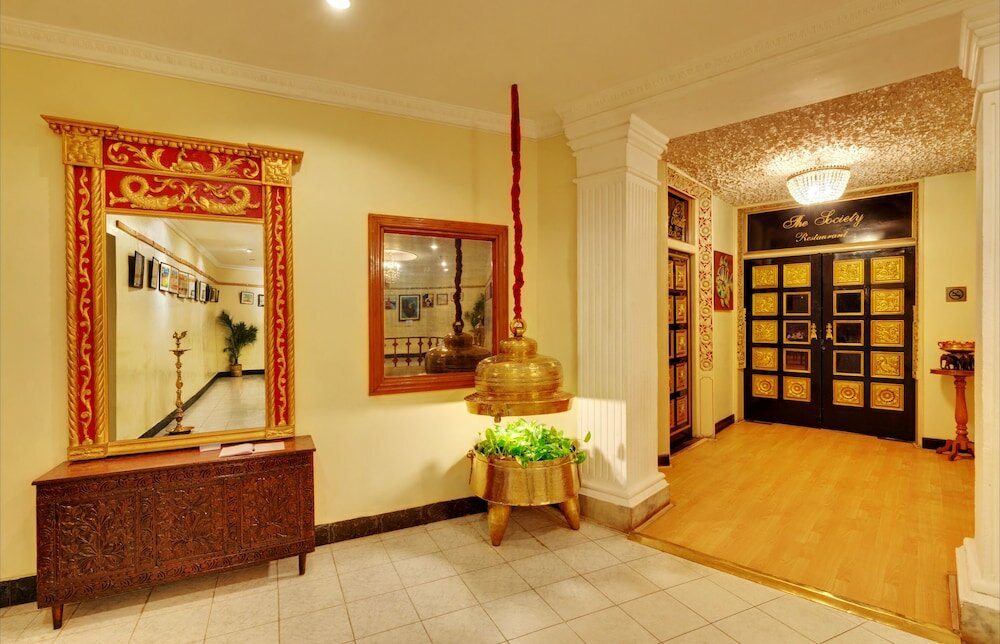 Фото Ambassador Pallava