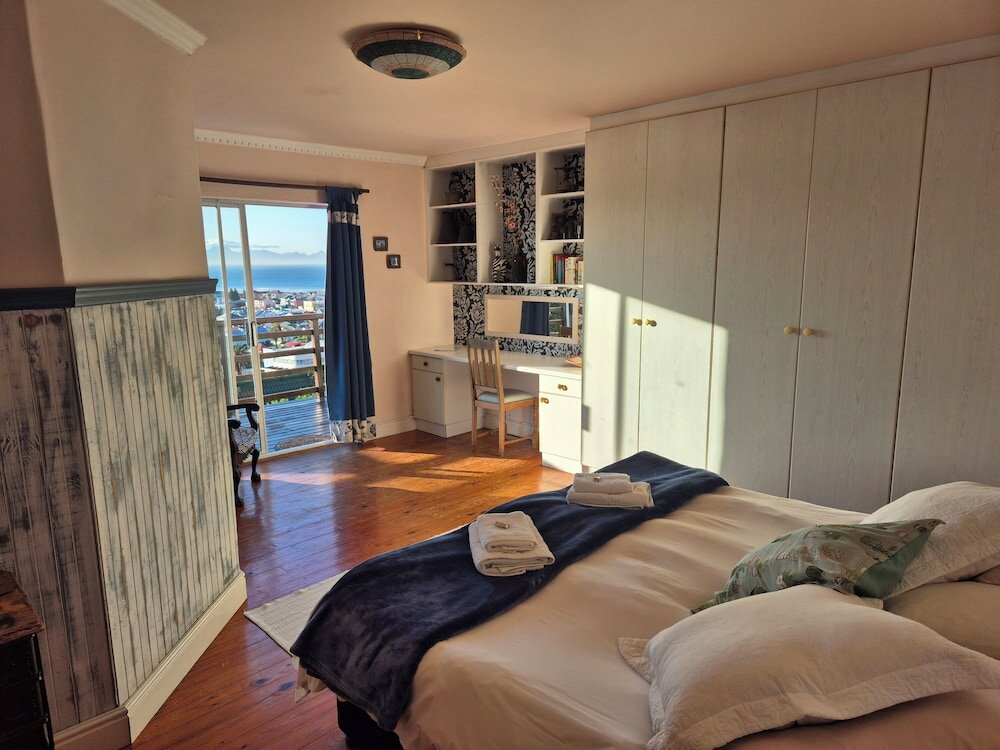 Фото Bluebottle Guest House