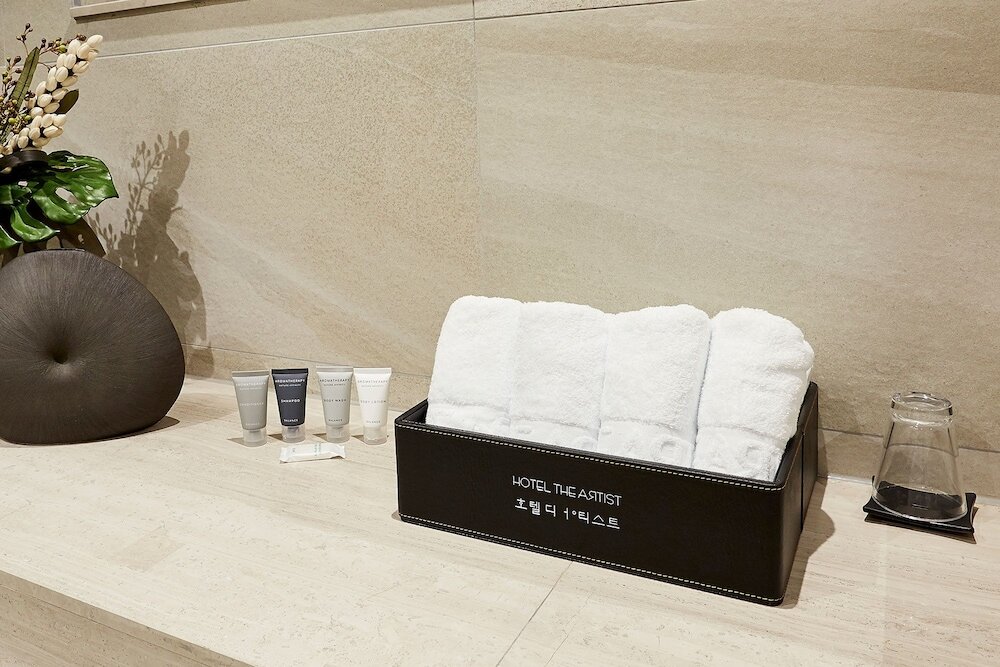 Фото Hotel The Artist Yeoksam