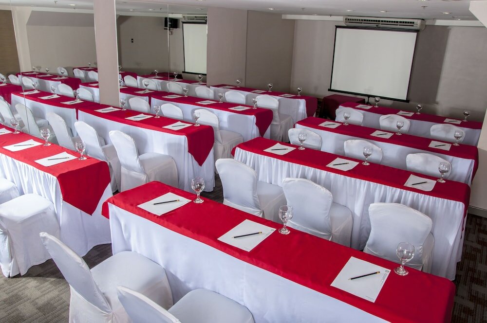 Фото The A. Venue Hotel