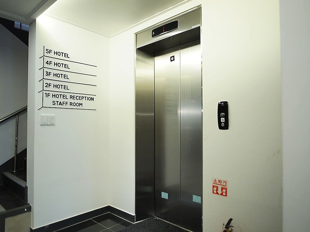 Фото Hotel Park Hill Myeongdong