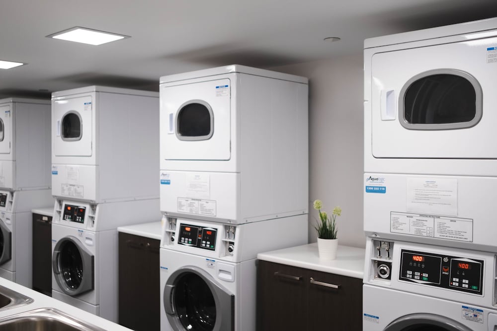 Фото Studio 8 Residences - Adults Only