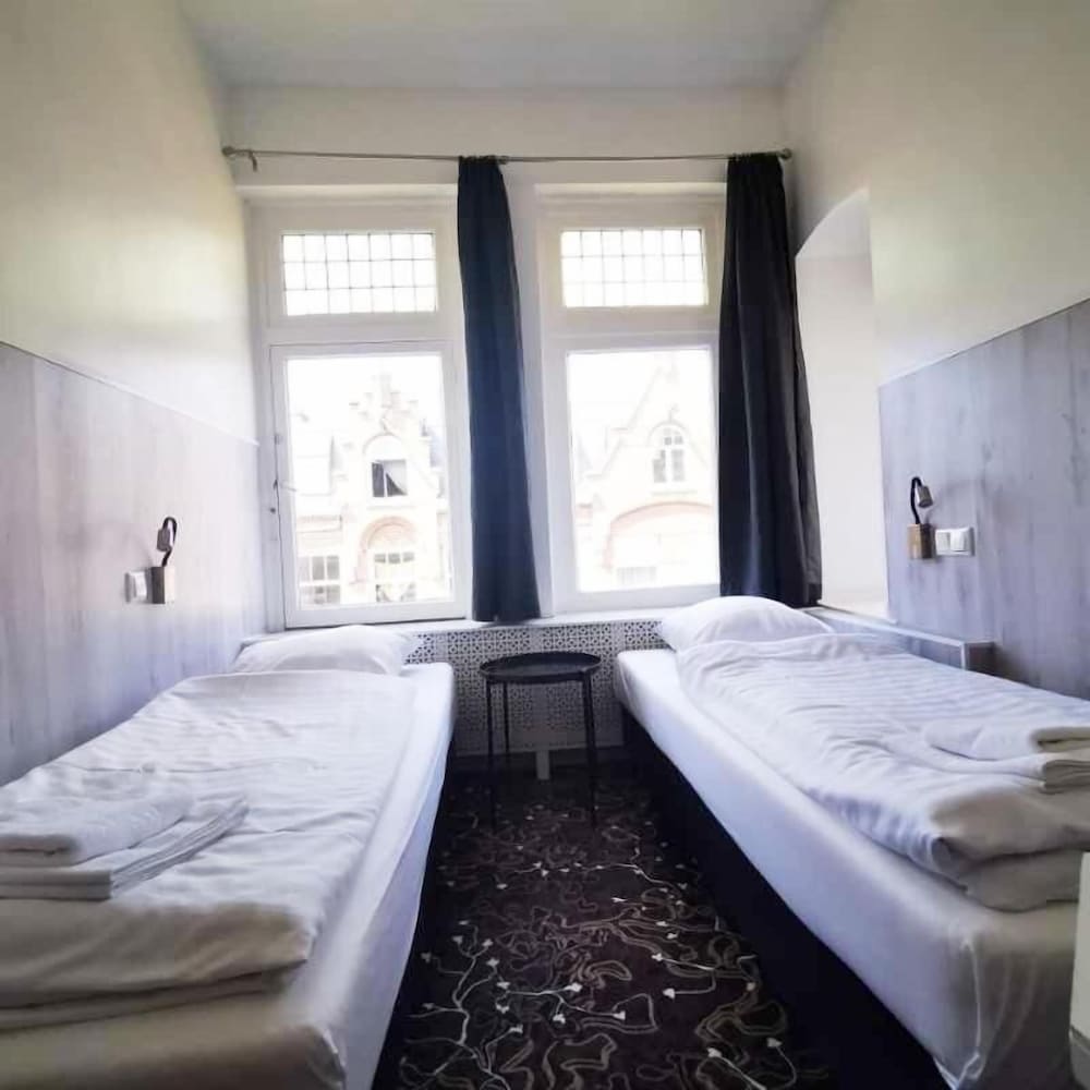 Фото Trianon Hotel