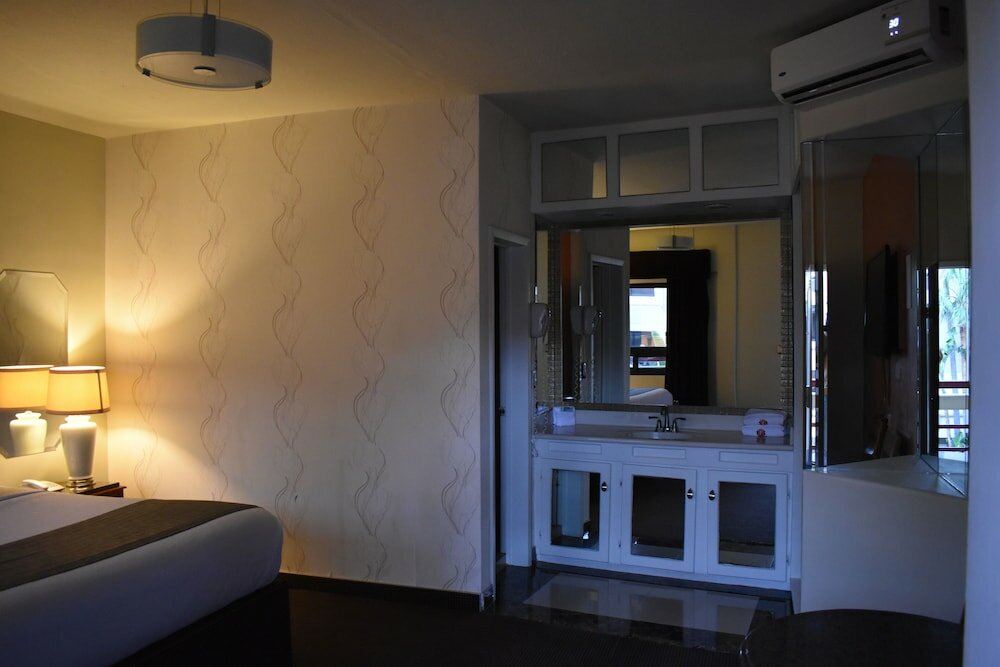 Фото Hotel Frontiere