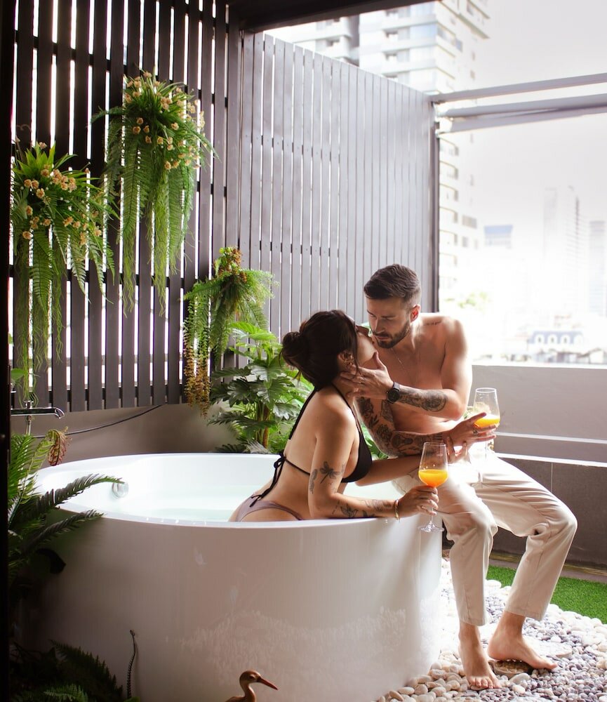 Фото G Boutique Silom Hotel